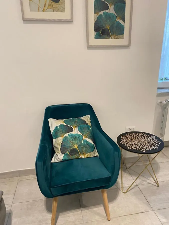 Garden House Apartments In Naples Italy